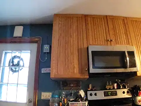 Snapshot of Seymour93 chatting on February 6, 3:31 pm Seymour93 online show from February 6, 3:31 pm