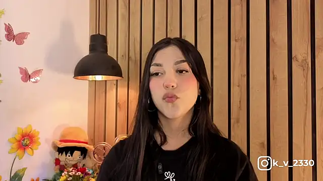 sofiesoft online show from March 9, 7:50 pm