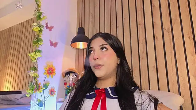 sofiesoft online show from February 25, 8:30 pm