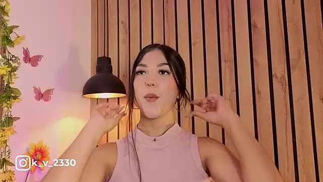 sofiesoft online show from March 27, 8:10 pm