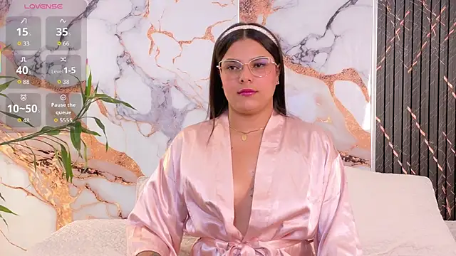 Shasa 8 online show from February 8, 7:55 pm