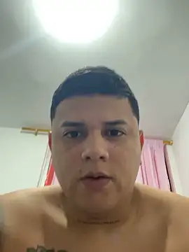 Jefrey0298 online show from April 3, 9:43 pm