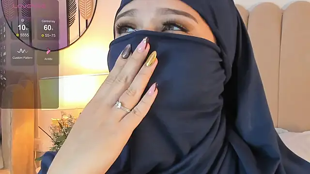 Snapshot of anna-henao chatting on February 4, 7:00 pm anna-henao online show from February 4, 7:00 pm