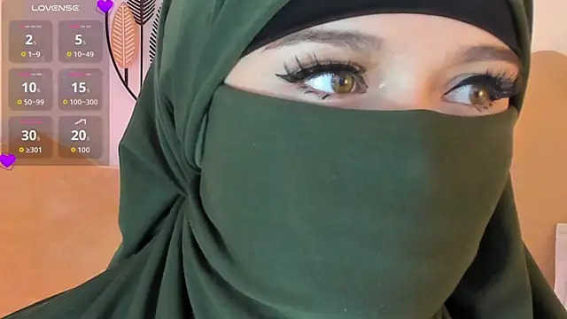 Snapshot of anna-henao chatting on September 15, 11:49 pm anna-henao online show from September 15, 11:49 pm