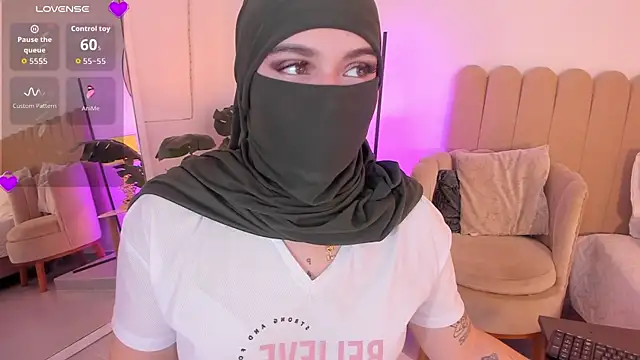 anna-henao online show from March 7, 8:14 pm