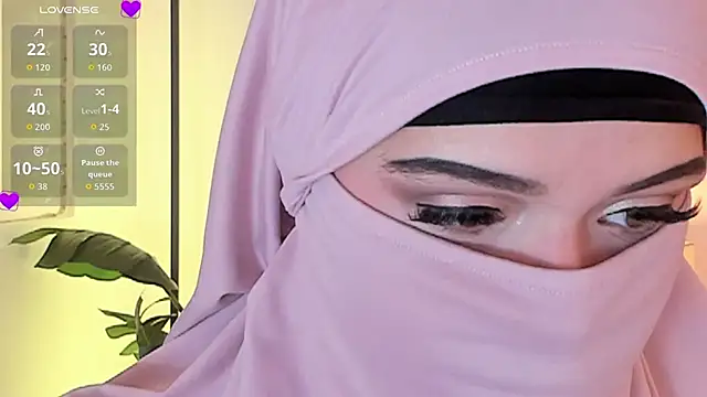 anna-henao online show from March 21, 9:30 pm