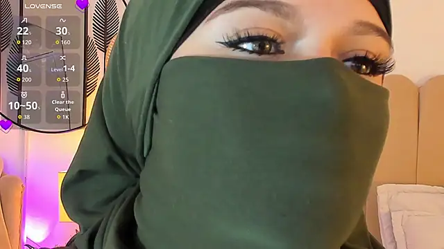 Snapshot of anna-henao chatting on September 10, 7:02 pm anna-henao online show from September 10, 7:02 pm