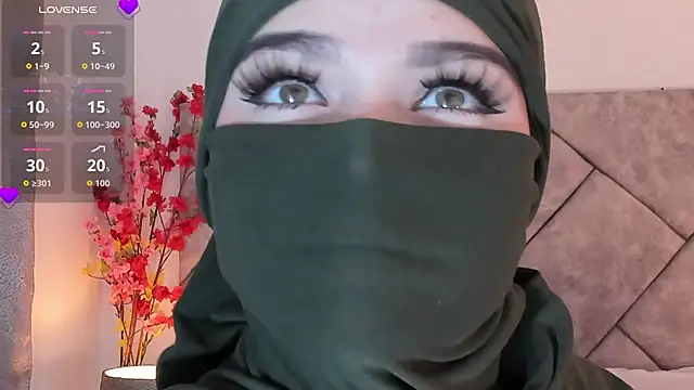 anna-henao online show from November 6, 5:39 pm