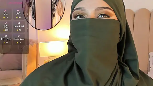 Snapshot of anna-henao chatting on February 14, 2:23 pm anna-henao online show from February 14, 2:23 pm