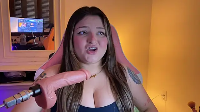 Snapshot of SweetPaige_ chatting on September 25, 5:30 pm SweetPaige online show from September 25, 5:30 pm