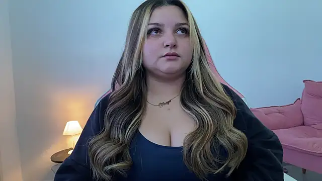 SweetPaige  online show from May 10, 5:48 pm