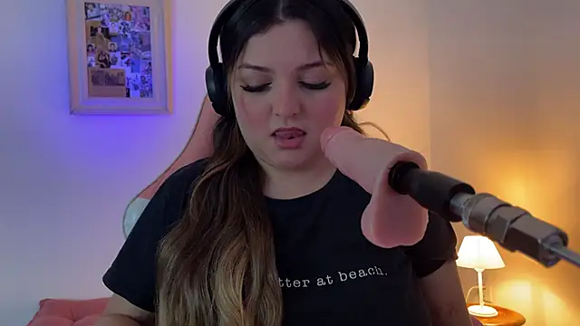 SweetPaige  online show from November 9, 5:06 pm