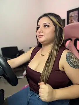 SweetPaige  online show from June 26, 1:55 am