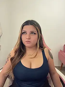 SweetPaige  online show from May 13, 6:26 pm