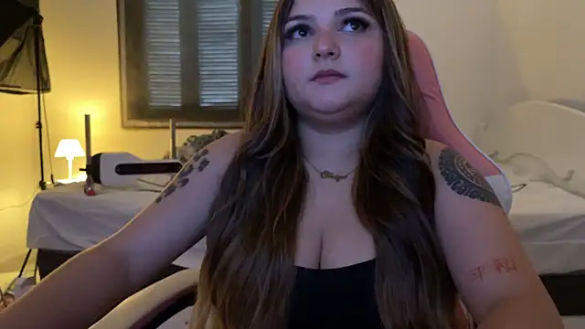 SweetPaige  online show from December 13, 8:04 pm