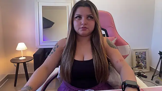 SweetPaige  online show from April 22, 4:58 pm
