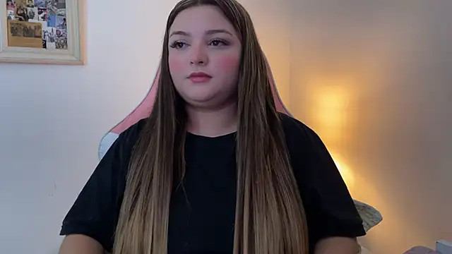 SweetPaige  online show from December 4, 3:44 pm