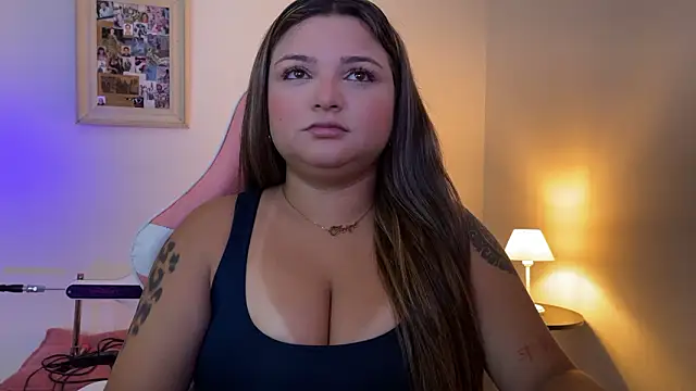 SweetPaige  online show from January 19, 4:11 pm