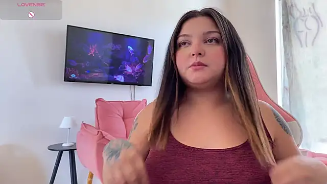 Snapshot of SweetPaige_ chatting on March 14, 6:07 pm SweetPaige online show from March 14, 6:07 pm