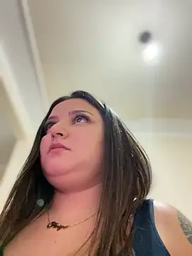 Snapshot of SweetPaige_ chatting on March 22, 10:04 pm SweetPaige online show from March 22, 10:04 pm