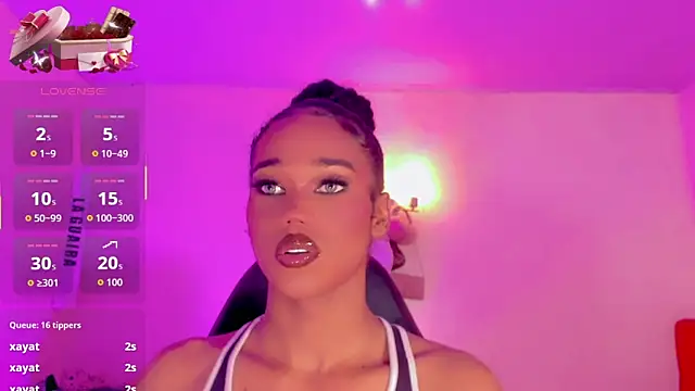 naomy  xx online show from February 12, 2:44 am