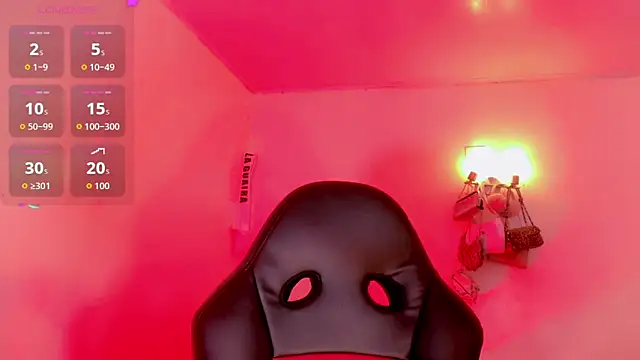 naomy  xx online show from February 25, 3:18 am