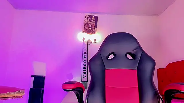 naomy  xx online show from November 7, 11:26 am