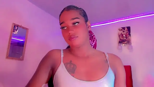 naomy  xx online show from March 15, 9:49 pm