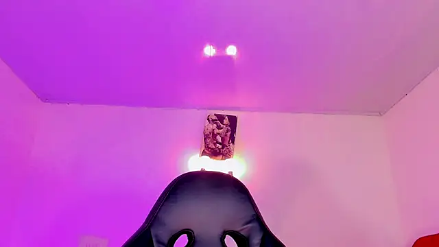 naomy  xx online show from November 12, 3:10 am