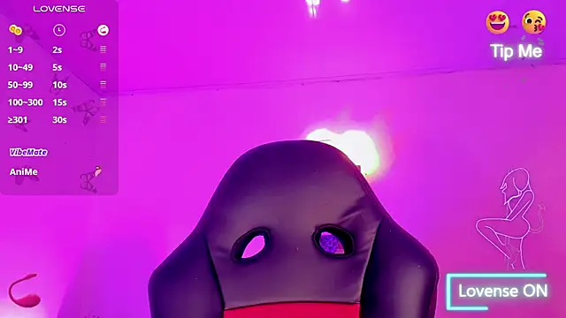 naomy  xx online show from February 14, 7:14 pm