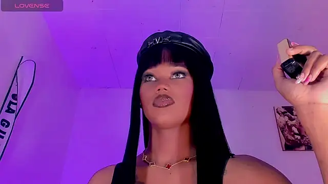 naomy  xx online show from October 26, 2:01 am