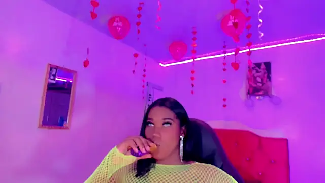 naomy  xx online show from February 21, 10:26 pm