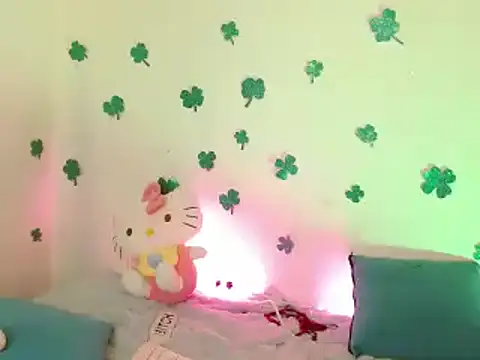 kittycatw online show from March 18, 1:35 am