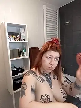 divine eve online show from January 15, 9:01 am