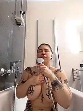 divine eve online show from March 23, 9:42 am