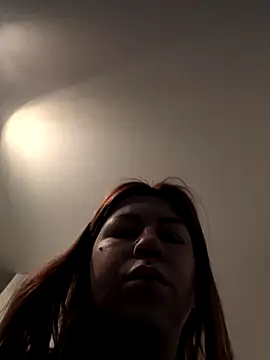 Snapshot of divine_eve chatting on December 15, 12:44 pm divine eve online show from December 15, 12:44 pm