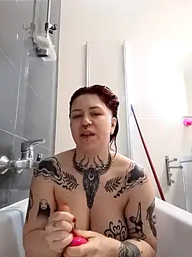 divine eve online show from April 16, 9:54 am