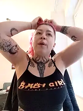 Snapshot of divine_eve chatting on March 2, 1:53 pm divine eve online show from March 2, 1:53 pm
