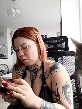 divine eve online show from March 26, 10:13 am