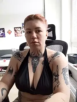 divine eve online show from March 19, 10:15 am