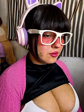 Derry Cooper online show from January 8, 11:44 pm