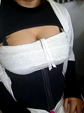 Derry Cooper online show from March 30, 3:30 am