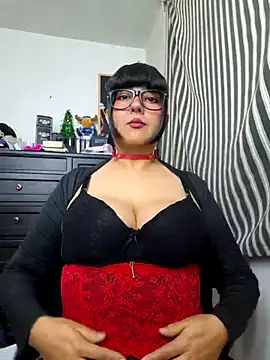 Snapshot of Derry_Cooper chatting on November 22, 11:14 pm Derry Cooper online show from November 22, 11:14 pm