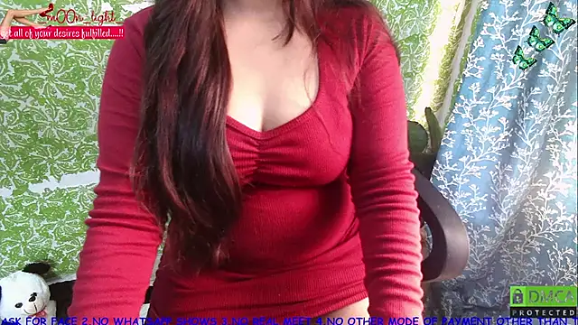 Snapshot of _mOOn_light_ chatting on November 4, 5:11 am mOOn light online show from November 4, 5:11 am