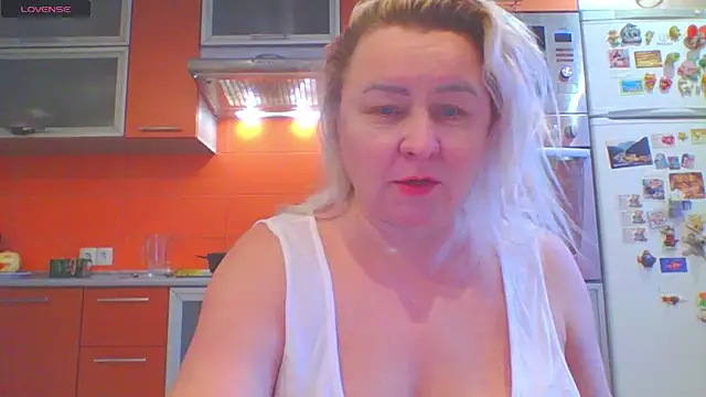 mira robinsonnn online show from January 9, 3:13 am