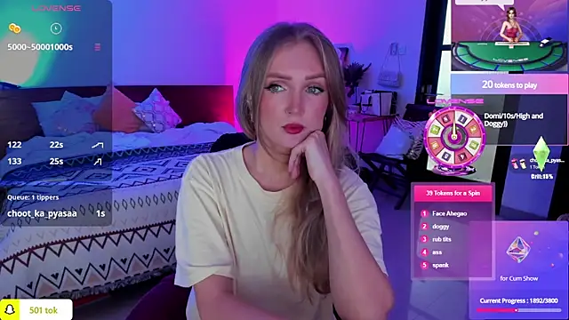 Snapshot of PrincessVS chatting on February 3, 3:53 am PrincessVS online show from February 3, 3:53 am