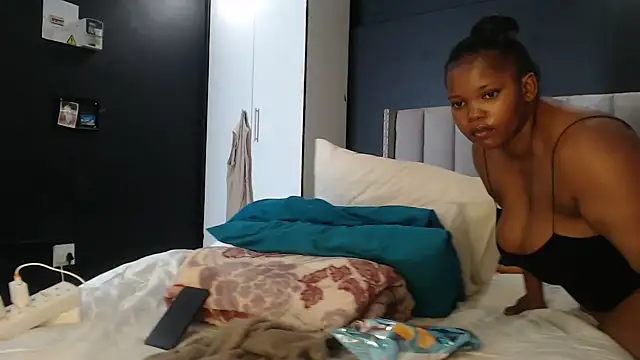 Ms  JOJO online show from March 16, 5:37 am