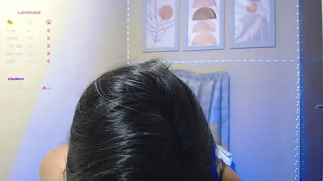 lindsay sweet2 online show from November 4, 5:22 am