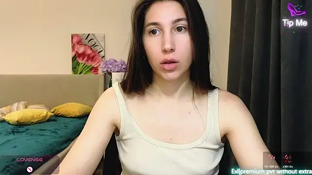 marrycolins online show from May 31, 2:39 am