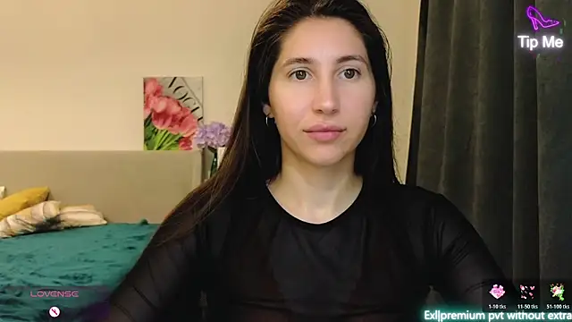 marrycolins online show from June 11, 2:33 am